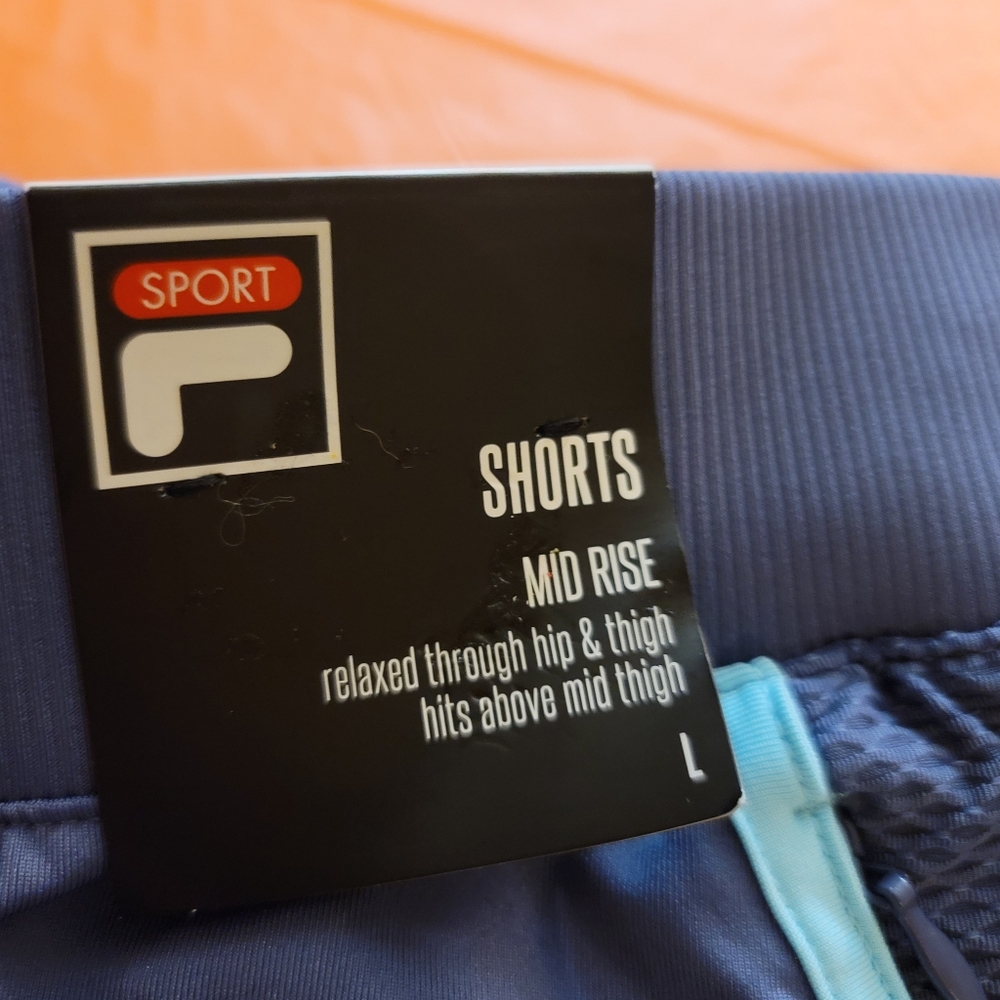 Shorts - Picture 4 of 7